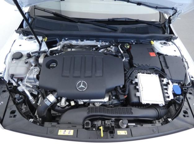 MERCEDES-BENZ CLA Shooting Brake CLA 200 d Shooting Brake AMG Line  CLA 200 d Shooting Brake AMG Line