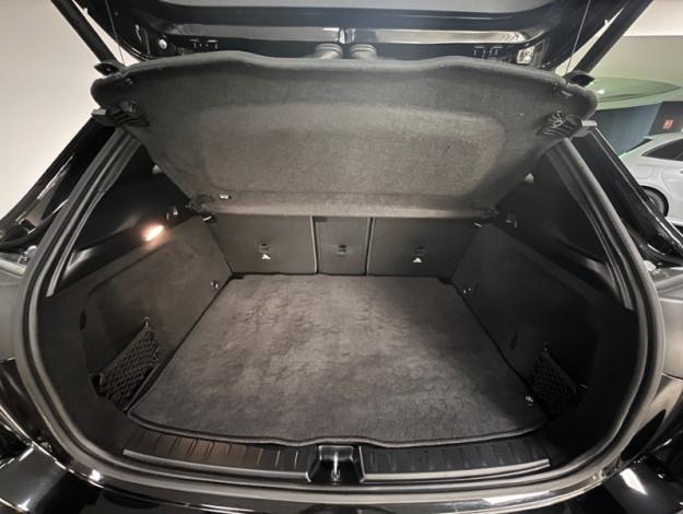 MERCEDES-BENZ GLA 200 d Business Line  