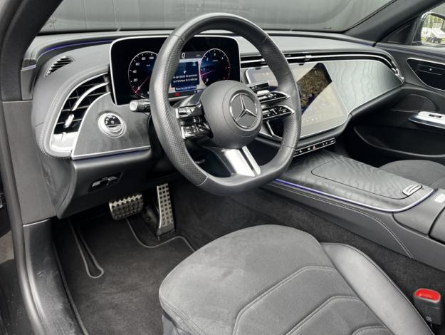 MERCEDES-BENZ Classe E Berline Classe E 220 d AMG Line Berline  Classe E 220 d AMG Line Berline