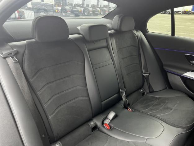 MERCEDES-BENZ Classe E Berline Classe E 220 d AMG Line Berline  Classe E 220 d AMG Line Berline