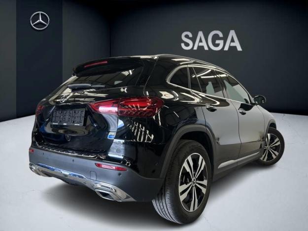 MERCEDES-BENZ GLA-Klasse GLA 180 d Off-Roader