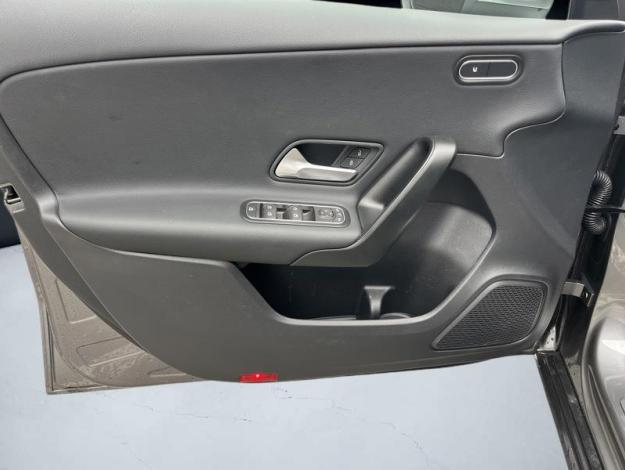 MERCEDES-BENZ A-Klasse A 180