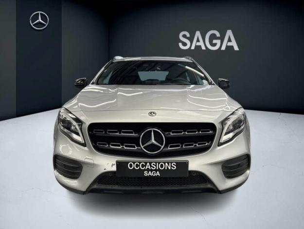 MERCEDES-BENZ GLA 180 AMG Pack Night Auto  