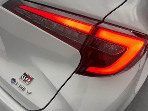 TOYOTA Corolla Touring Sports Hybride 196h GR Sport  TECHNO MY24