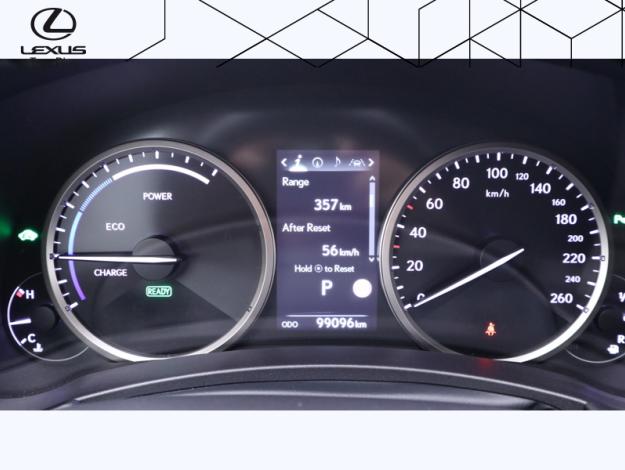 LEXUS NX 300H Luxe 4WD  
