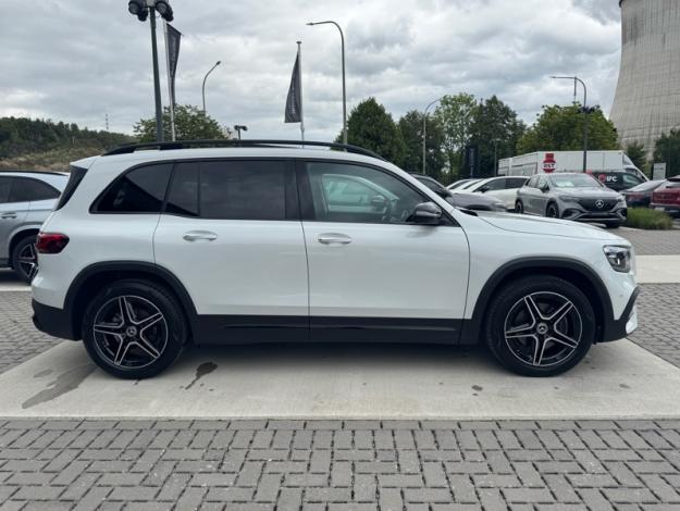 MERCEDES-BENZ GLB 180 d AMG Line - Toit ouvrant sièges électriques  