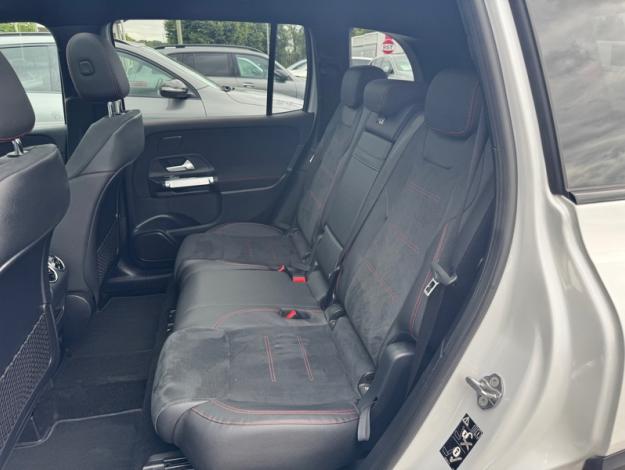 MERCEDES-BENZ GLB 180 d AMG Line - Toit ouvrant sièges électriques  