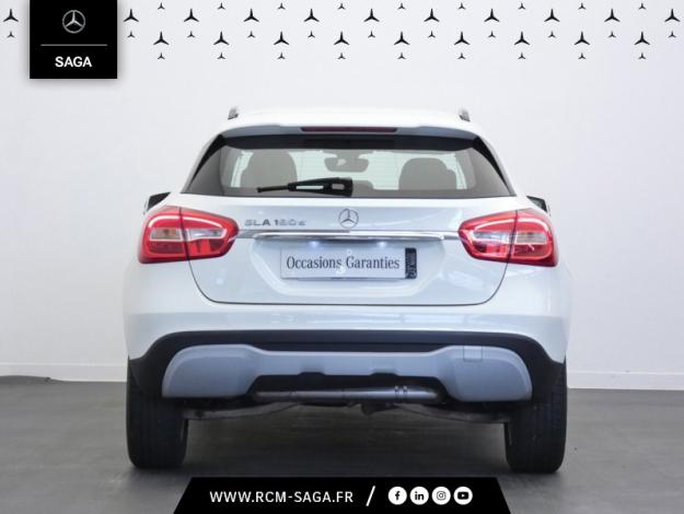 MERCEDES-BENZ GLA 180 d Intuition  