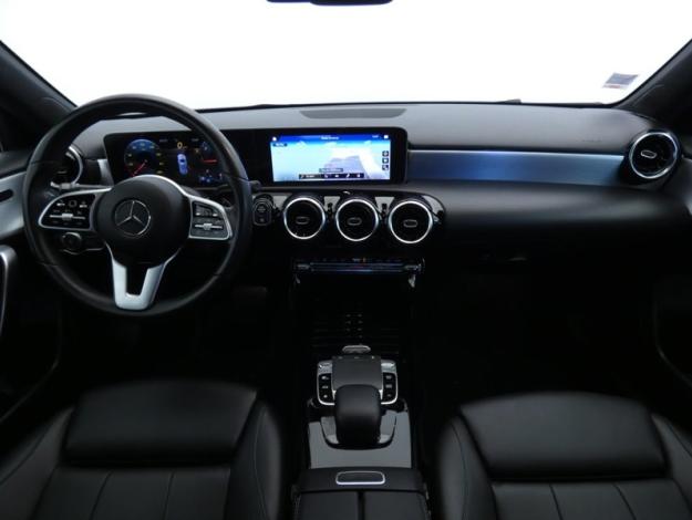 MERCEDES-BENZ Classe A Compact A 180 d Progressive Line 7G-DCT  