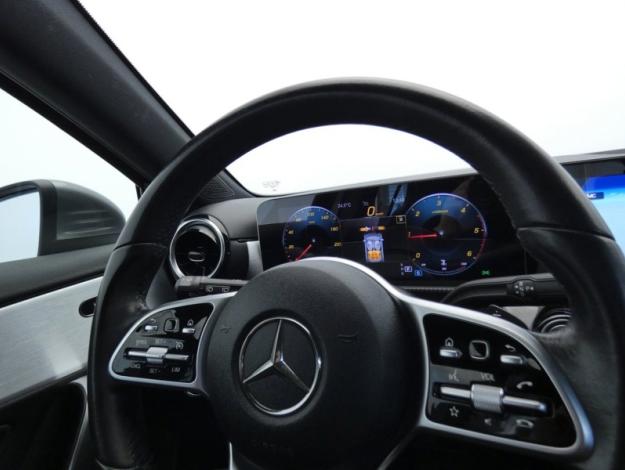 MERCEDES-BENZ Classe A Compact A 180 d Progressive Line 7G-DCT  