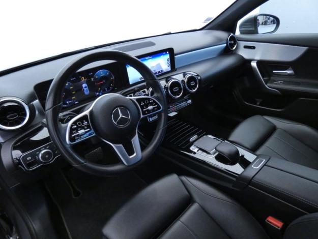 MERCEDES-BENZ Classe A Compact A 180 d Progressive Line 7G-DCT  