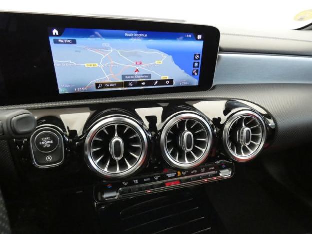 MERCEDES-BENZ Classe A 180 d AMG Line  