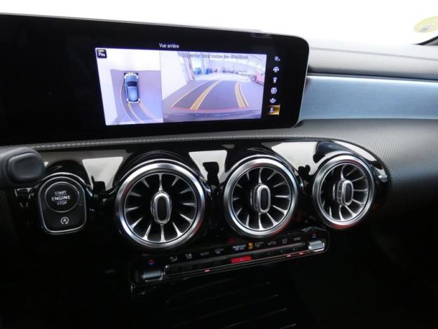 MERCEDES-BENZ Classe A 180 d AMG Line  