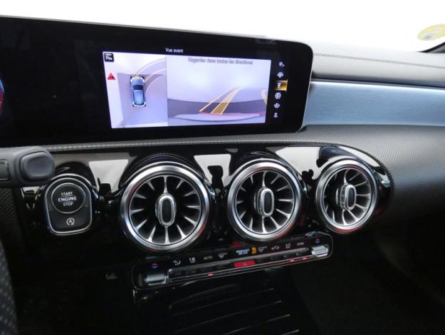 MERCEDES-BENZ Classe A 180 d AMG Line  