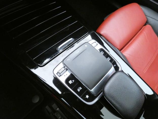 MERCEDES-BENZ Classe A 180 d AMG Line  