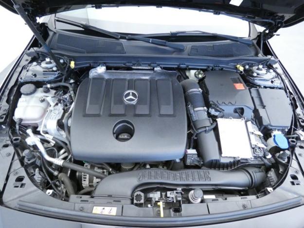 MERCEDES-BENZ Classe A 180 d AMG Line  