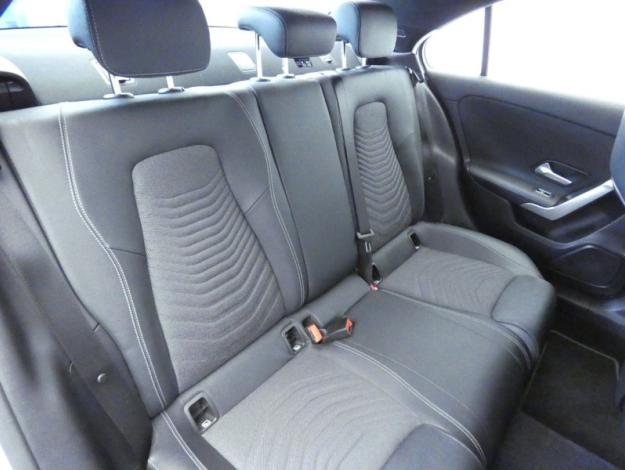MERCEDES-BENZ Classe A 180 d Berline Business Line  Classe A 180 d Berline Business Line