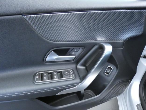 MERCEDES-BENZ Classe A 180 d Berline Business Line  Classe A 180 d Berline Business Line