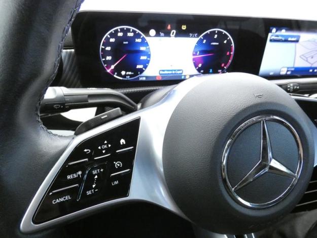 MERCEDES-BENZ Classe A 180 d Berline Business Line  Classe A 180 d Berline Business Line