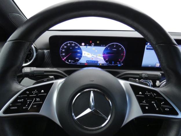 MERCEDES-BENZ Classe A 180 d Berline Business Line  Classe A 180 d Berline Business Line