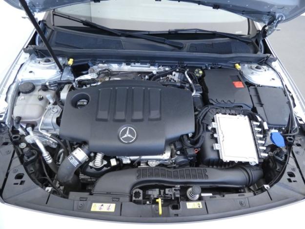 MERCEDES-BENZ Classe A 180 d Berline Business Line  Classe A 180 d Berline Business Line