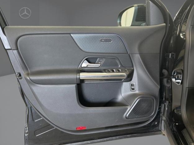 MERCEDES-BENZ GLA-Klasse GLA 180 d Off-Roader