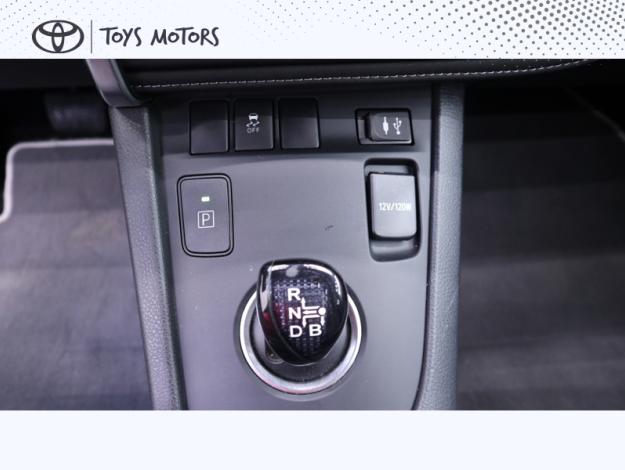 TOYOTA Auris 1.8 HYBRID 136h COLLECTION  