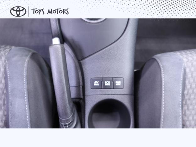 TOYOTA Auris 1.8 HYBRID 136h COLLECTION  