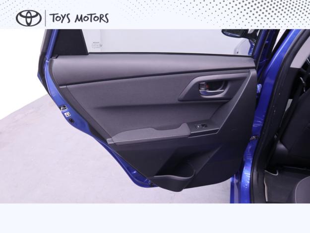 TOYOTA Auris 1.8 HYBRID 136h COLLECTION  