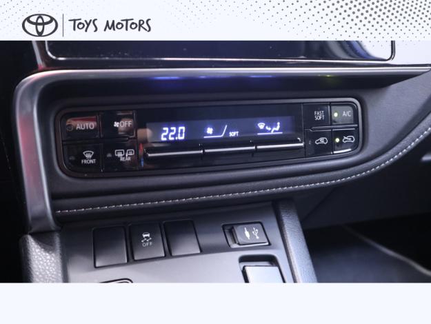 TOYOTA Auris 1.8 HYBRID 136h COLLECTION  