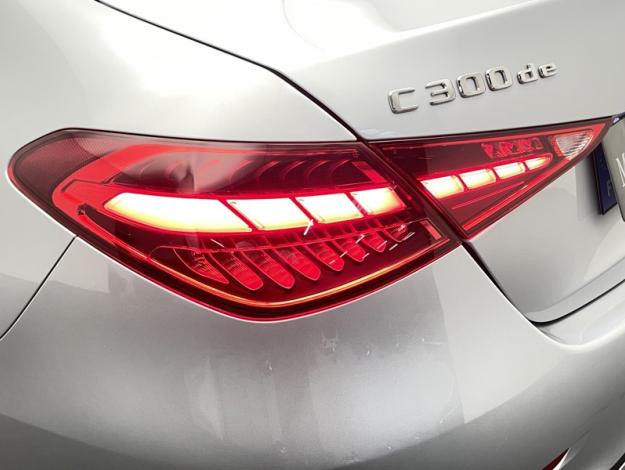MERCEDES-BENZ C 300 de Berline AMG Toit Pano  