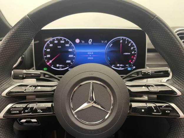 MERCEDES-BENZ C 300 de Berline AMG Toit Pano  