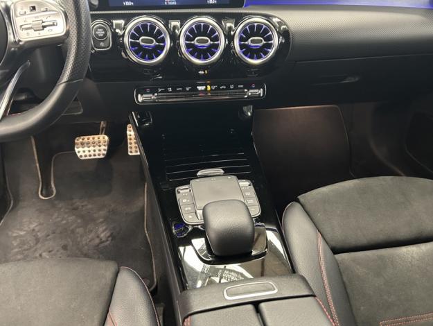 MERCEDES-BENZ CLA-Klasse CLA 180 Shooting Brake