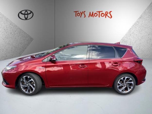 TOYOTA Auris 1.8 HYBRID 136 DESIGN  
