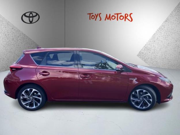 TOYOTA Auris 1.8 HYBRID 136 DESIGN  