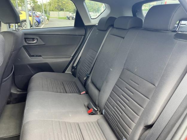 TOYOTA Auris 1.8 HYBRID 136 DESIGN  