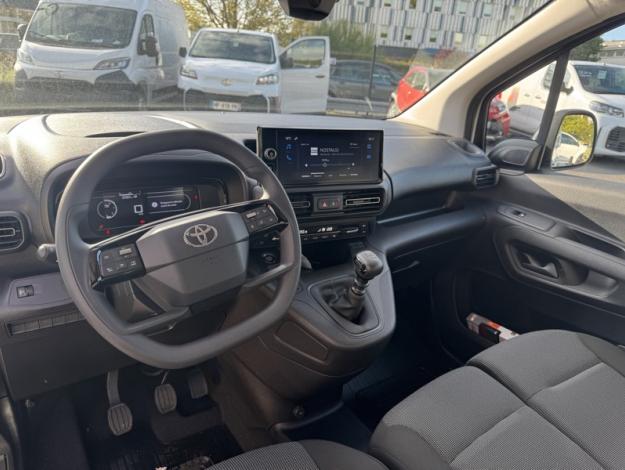 TOYOTA Proace City Medium 1.5L 100 D-4D Start  PROACE CITY 1.5L 100 D 4D BVM6 STARTCFLOOK3P SHOWR