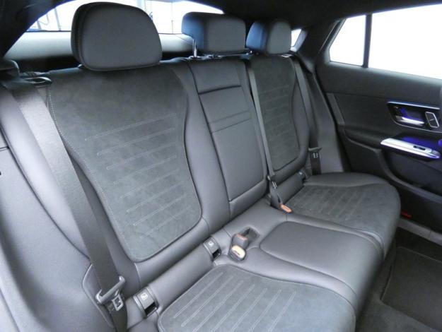 MERCEDES-BENZ GLC Coupé GLC 300 e Hybrid EQ 4MATIC Coupé AMG Line +  GLC 300 e Hybrid EQ 4MATIC Coupé AMG Line +