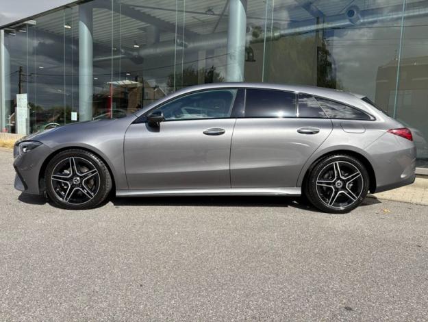 MERCEDES-BENZ CLA 180 SB AMG Pack Night Attelage Facelift  