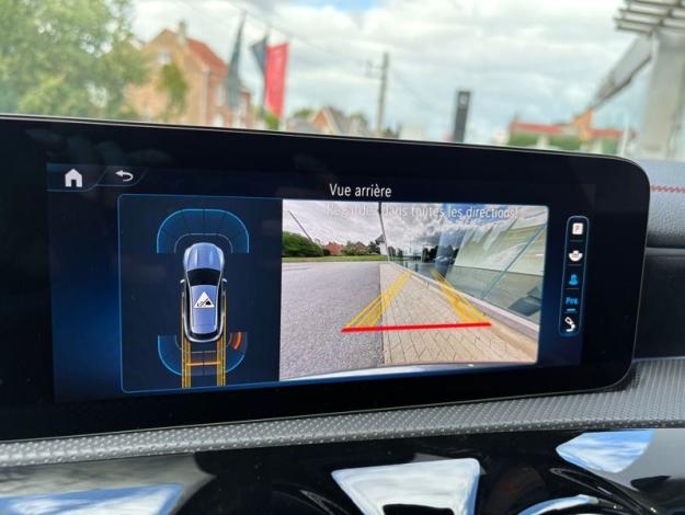 MERCEDES-BENZ CLA 180 SB AMG Pack Night Attelage Facelift  