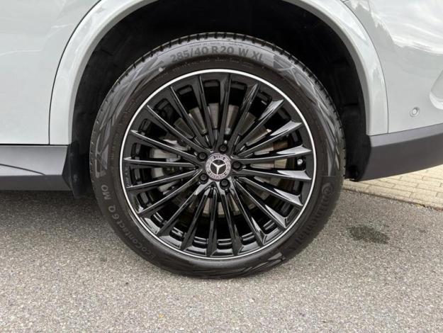 MERCEDES-BENZ GLC-Klasse GLC 300 e 4MATIC Off-Roader