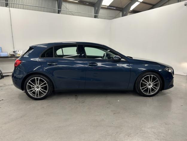 MERCEDES-BENZ Classe A A 180 d  