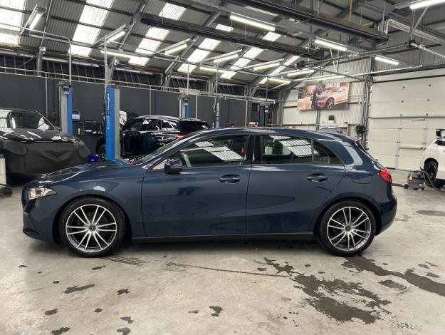 MERCEDES-BENZ Classe A A 180 d  