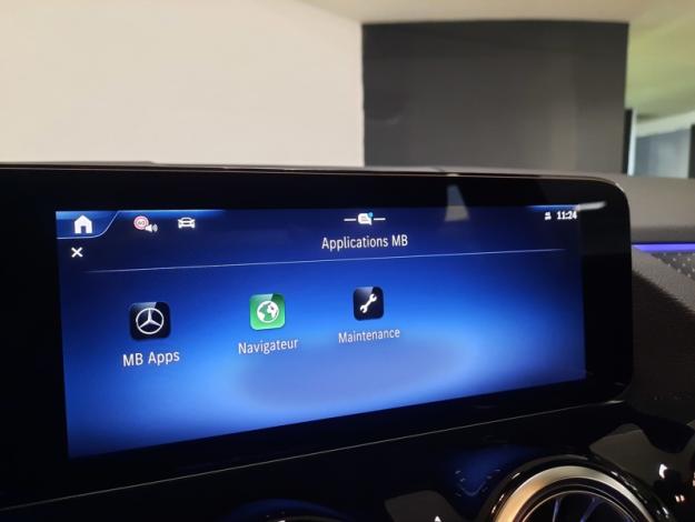 MERCEDES-BENZ GLA 180 Progressive Line  GLA 180 Progressive Line