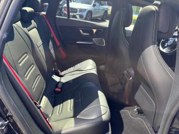 MERCEDES-BENZ EQE 43 AMG 4matic Pano Burmester Head Up  