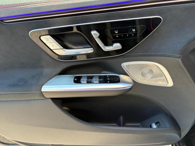 MERCEDES-BENZ EQE 43 AMG 4matic Pano Burmester Head Up  