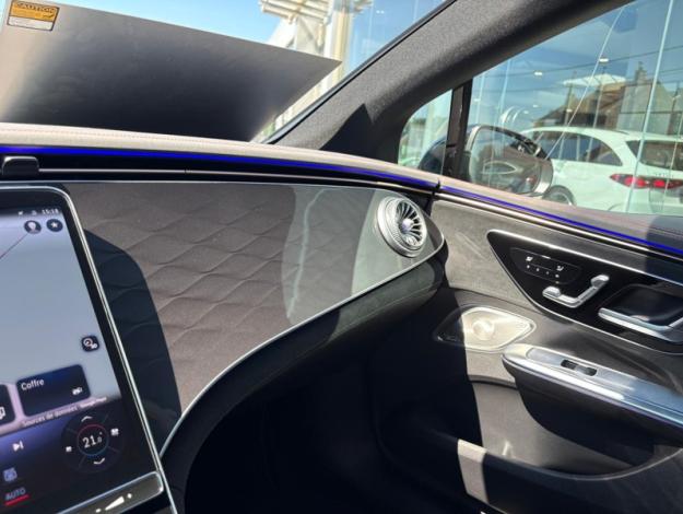 MERCEDES-BENZ EQE 43 AMG 4matic Pano Burmester Head Up  