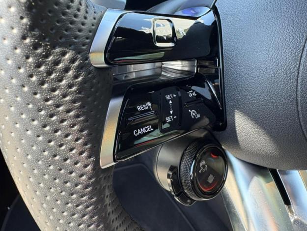 MERCEDES-BENZ EQE 43 AMG 4matic Pano Burmester Head Up  