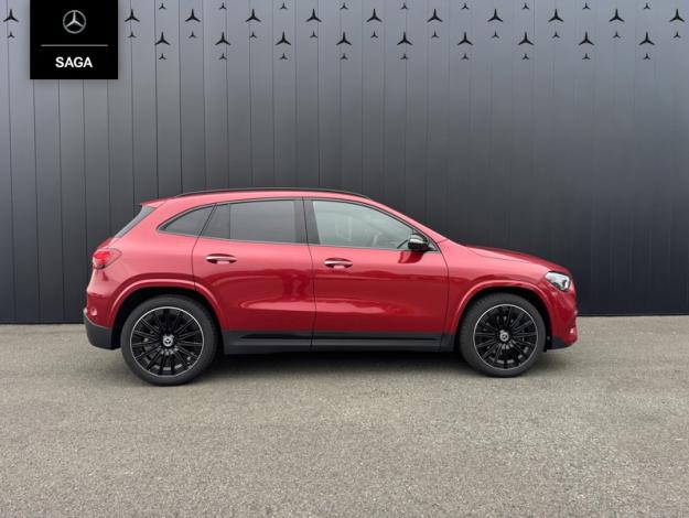 MERCEDES-BENZ GLA 200 d AMG Line  GLA 200 d AMG Line