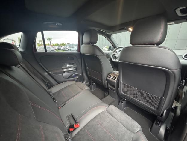 MERCEDES-BENZ GLA 200 d AMG Line  GLA 200 d AMG Line